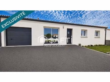 maison récente  4 chambres et garage.