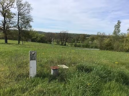 terrain à bâtir.