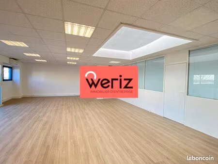 bureau 85 m²