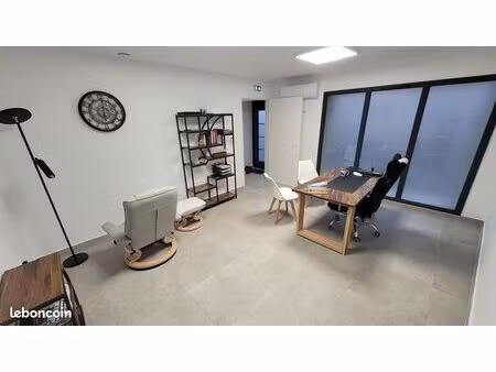 local professionnel 27 m2 fuveau