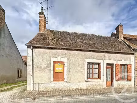 maison à vendre - 5 pièces - 82 30 m2 - selles st denis - 41 - centre
