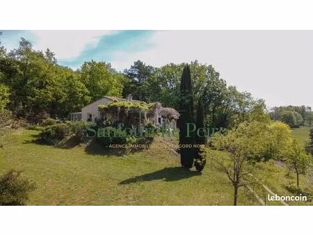 maison 4 pièces 140 m²