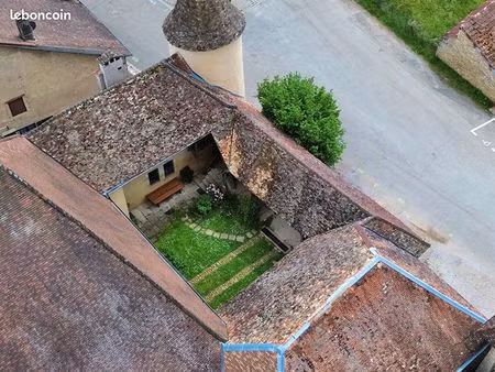 propriété 12 pièces 407 m²