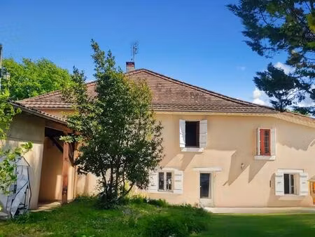 maison 2 pièces 90 m²