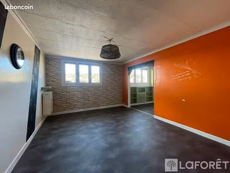 appartement 4 pièces 75 m²