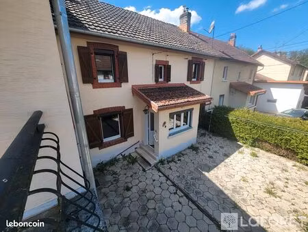 maison 5 pièces 95 m²