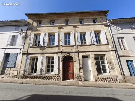 maison 3 pièces 92 m²