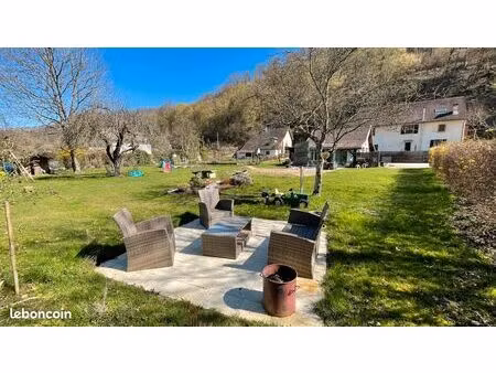 appartement duplex 7 pièces 124 m² avec jardin de 21 ares - noirefontaine