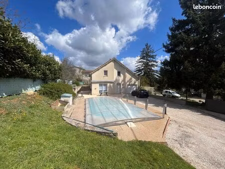 maison aux tilleroyes