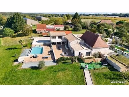 propriété d exception en dordogne