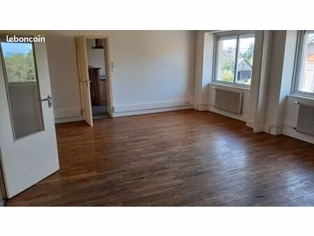 gonsans loue appartement