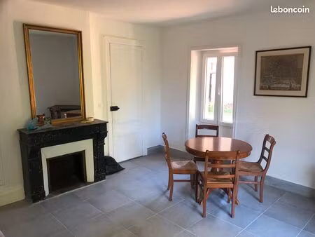 location appart 2p meublé avec jardin