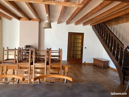 loue appartement t3 dans maison mitoyenne