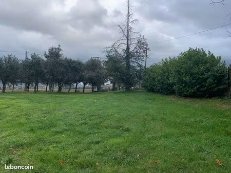 terrain de 565 m2 hors lotissement