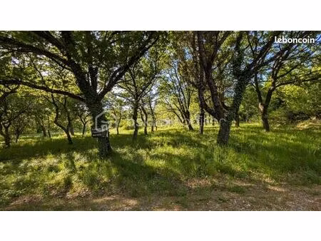 terrain 1 200 m² dieulefit