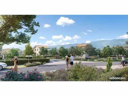 terrain 237 m² montelimar