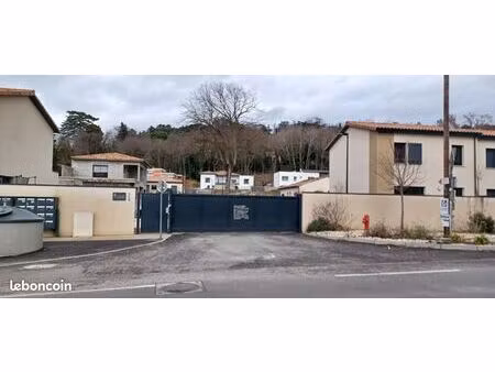 terrain 424 m² montelimar