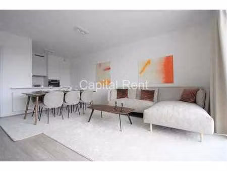 b house superbe penthouse meublé en première occupation