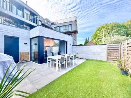 gelijkvloers app | 2 slpks | 2 bdks | garage | tuin