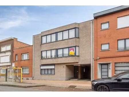 instapklaar 2-slaapkamerappartement met terras – ideaal a...