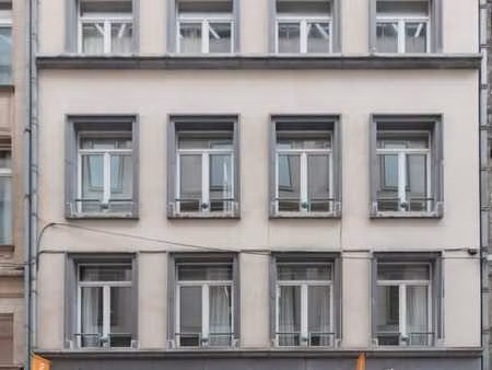 bureau 122m² à vendre  idéalement situé à bruxelles.