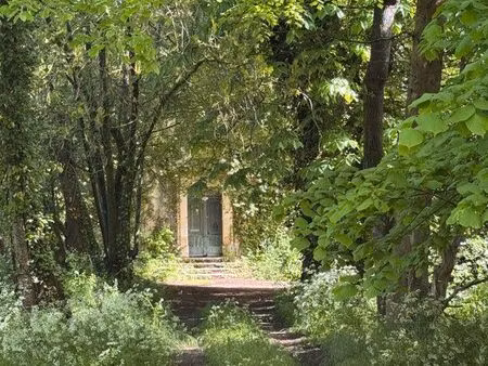dieulefit - propriété à rénover sur 3 850 m² / fort potentiel