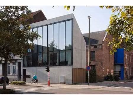 maison design erpicum avec luxe lumière espace