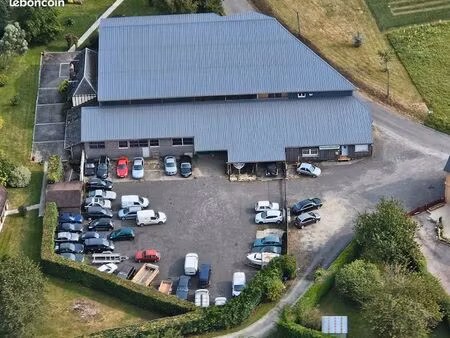 location local d’activité 963 m2