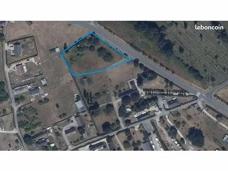 terrain 3100 m² brionne