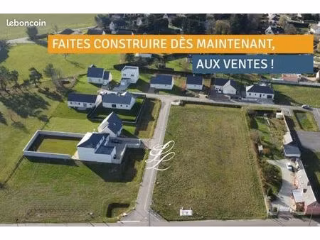 terrain 844 m²