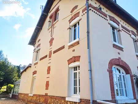 belle maison familiale de caractère avec jardin - bernay