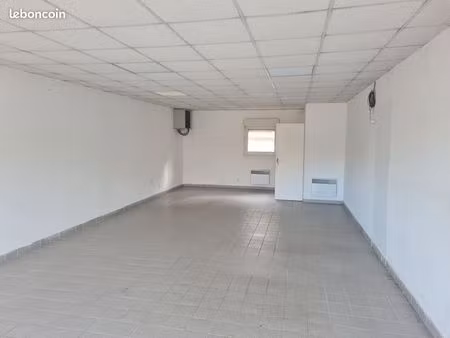local commercial st vallier