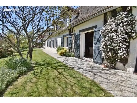 longère 9 pièces 234 m²
