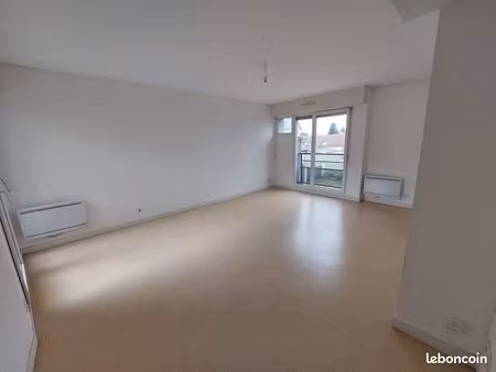 appartement 3 pièces 65 m²