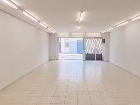 location locaux professionnels 0 pièces 40 m² à sète (34200)  820 €