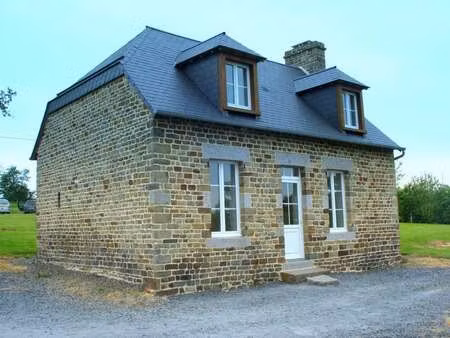 location maison au désert (14350) : à louer / 60m² le désert