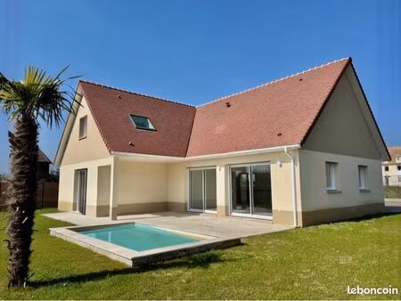 maison familiale 3 chambres avec piscine