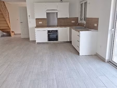 location maison 4 pièces 104.32 m² à boitron (77750)  960 €