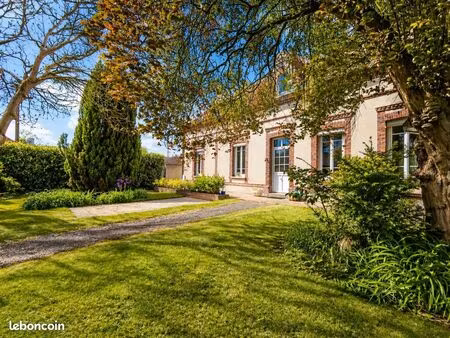 propriété 9 pièces 164 m²
