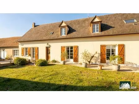 ferme 6 pièces 223 m²