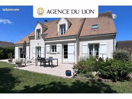 maison 6 pièces 182 m²