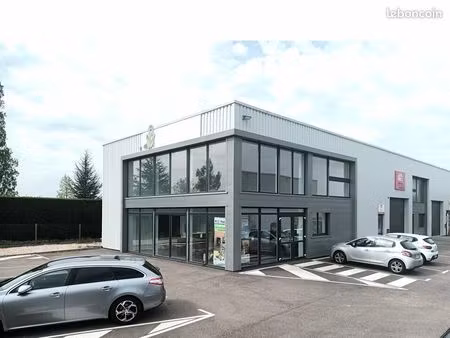 bureaux  local commercial 120 m² criquebeuf sur seine