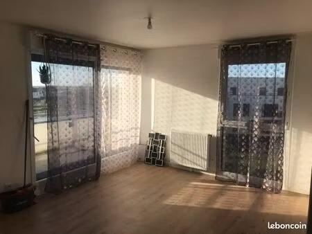 t2 43 m² + terrasse – chartres – proche gare