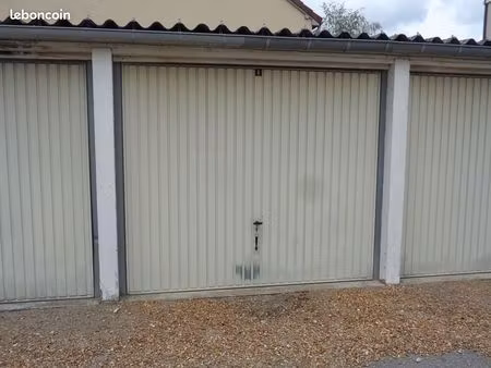 garage à louer