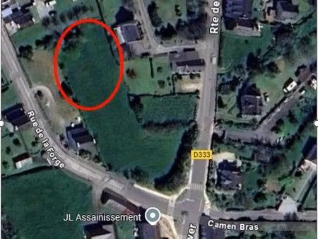 terrain 703m² au centre de logonna-daoulas