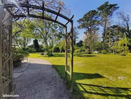 propriété 6 pièces 152 m²