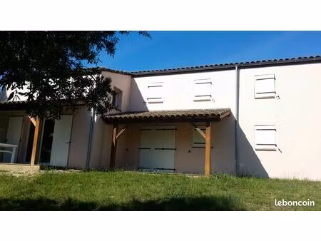 maisonnette dans résidence de vacances