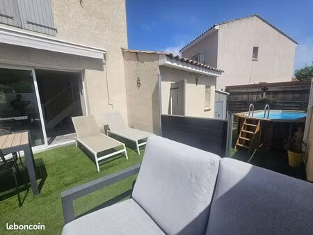 villa 4 pièces 90 m²
