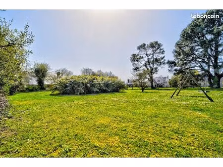 terrain à bâtir 800m² plein centre de plougastel