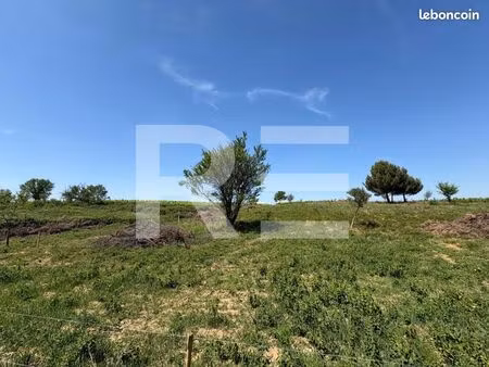 terrain 3 695 m² beauvoisin